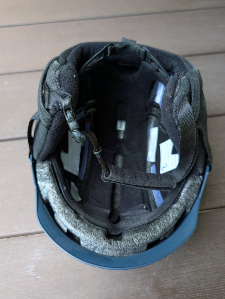 Main image 3