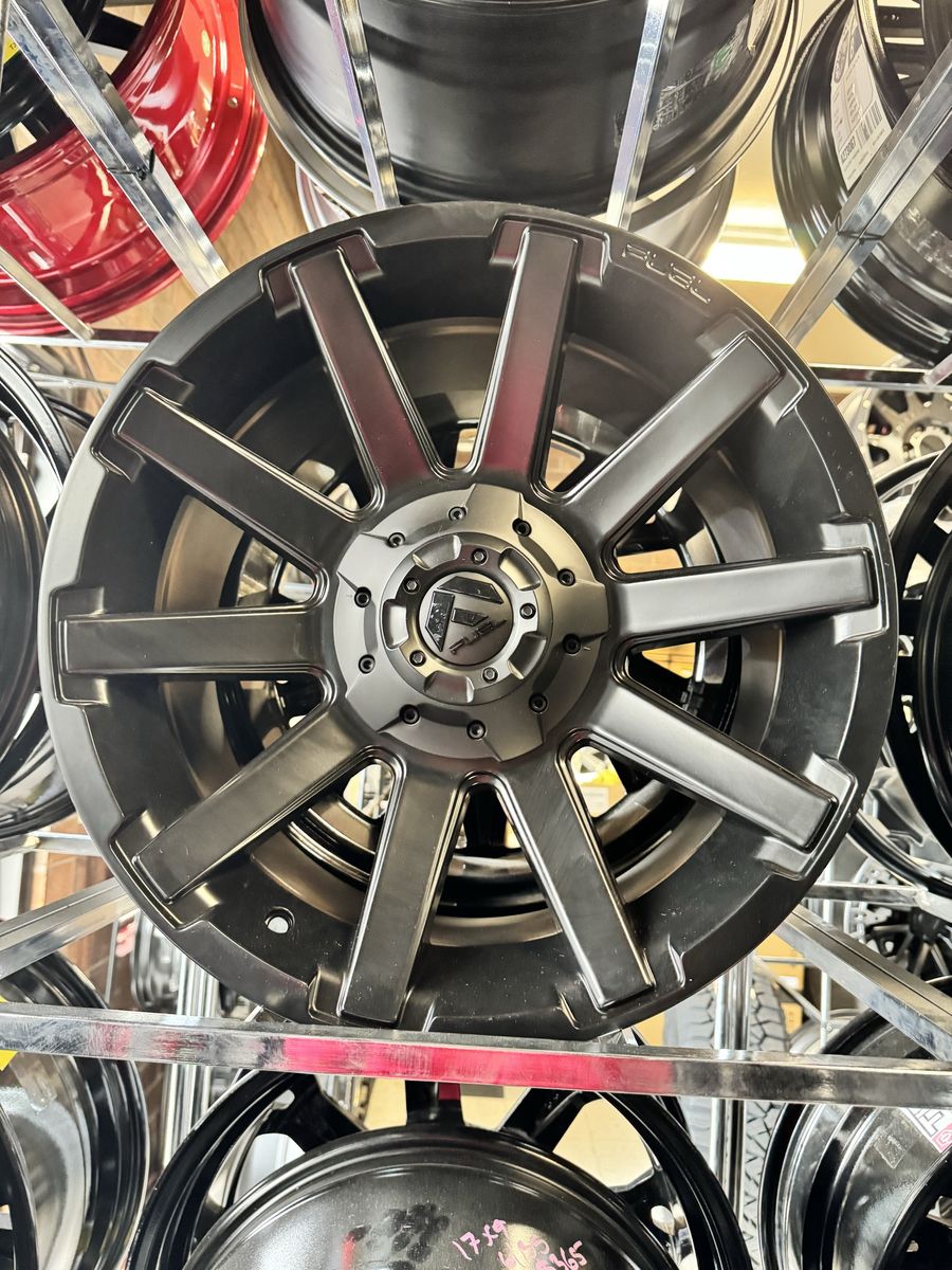 Fuel 18x9 matte black lug pattern 6/135/139.7
