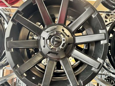 Fuel 18x9 matte black lug pattern 6/135/139.7