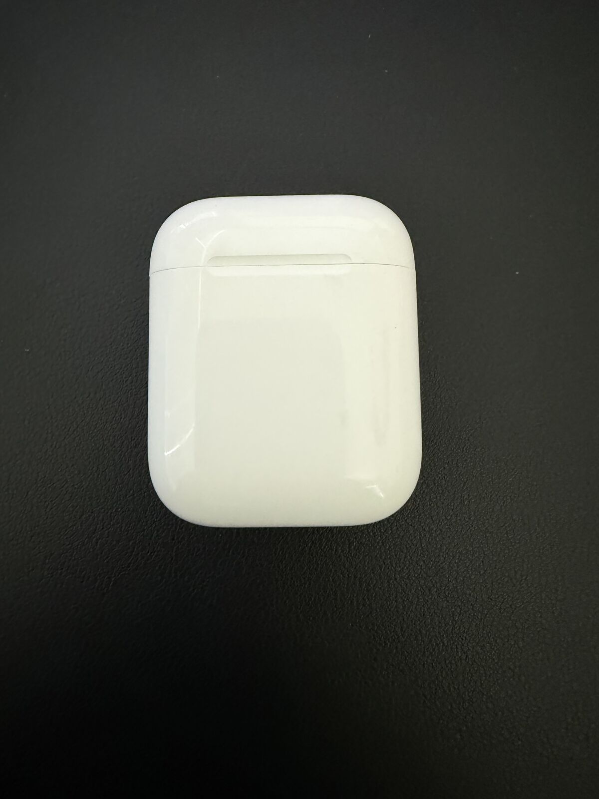 AirPods (1st Generation)