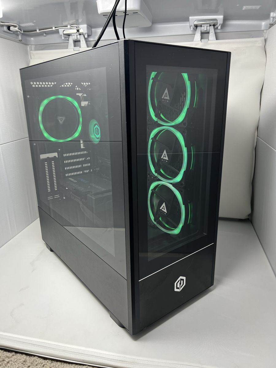 Gaming Machine / Gaming Computer