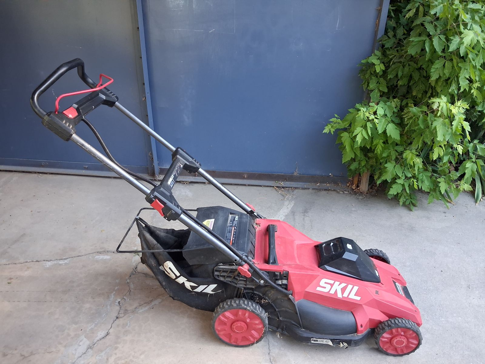 SKIL LAWNMOWER