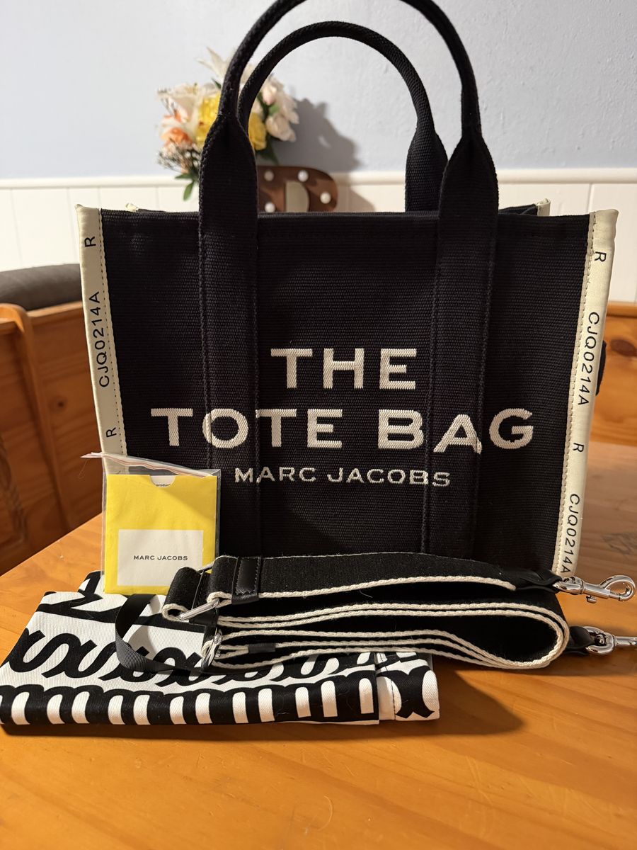 Marc Jacobs tote bag medium size