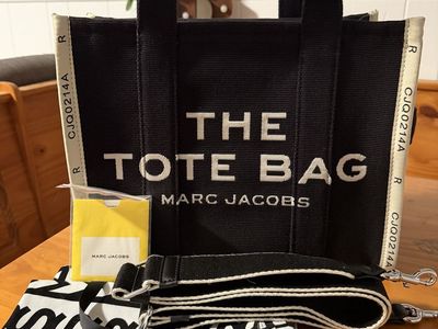 Marc Jacobs tote bag medium size