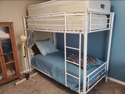 bunk bed