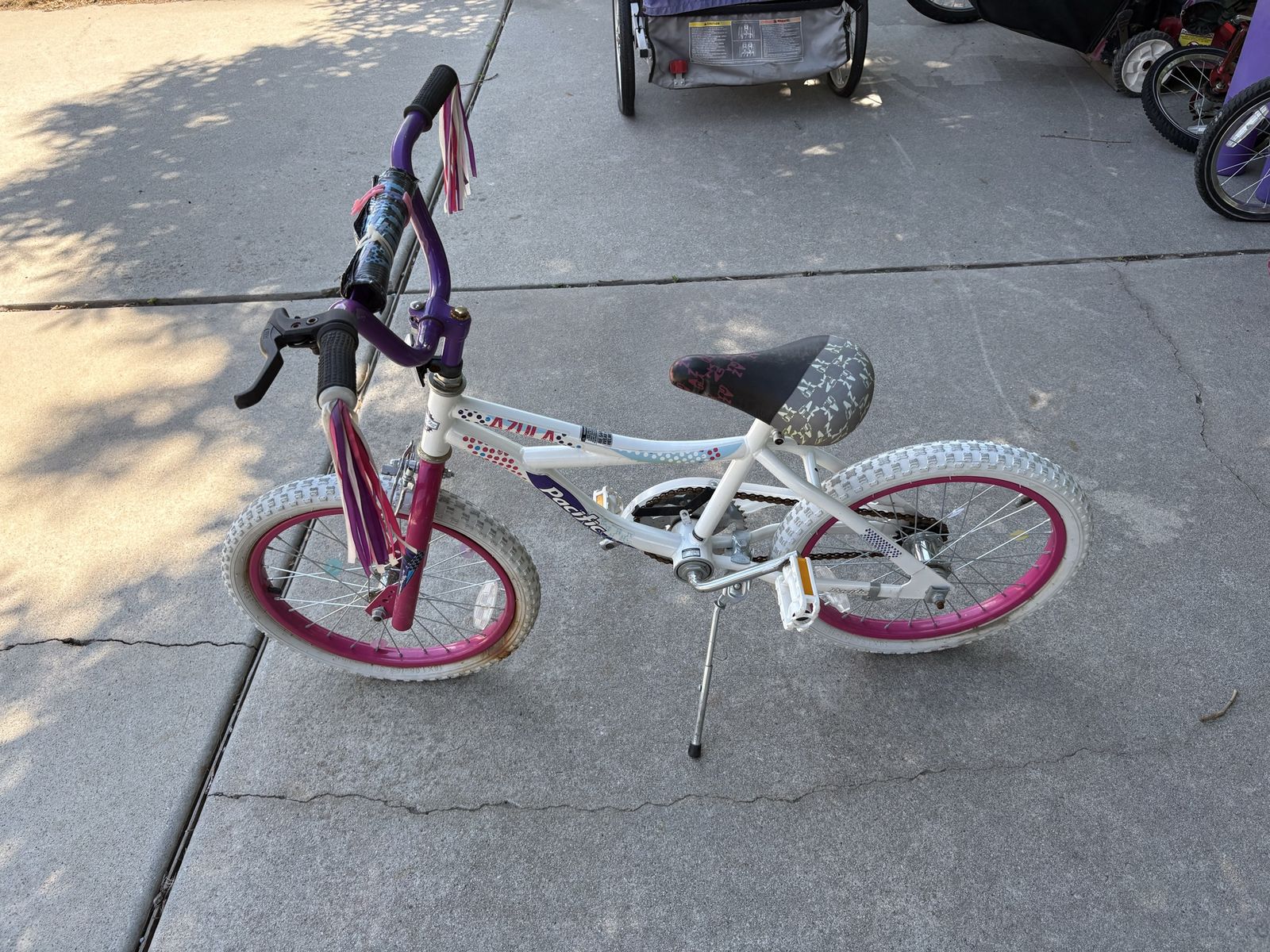 Pacific Cycle Kids' Girls' White/Pink/Purple 16" Wheel Bike with Kickstand