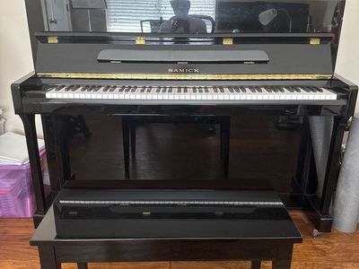 Samick JS-115 Upright Acoustic Piano with Matching Bench