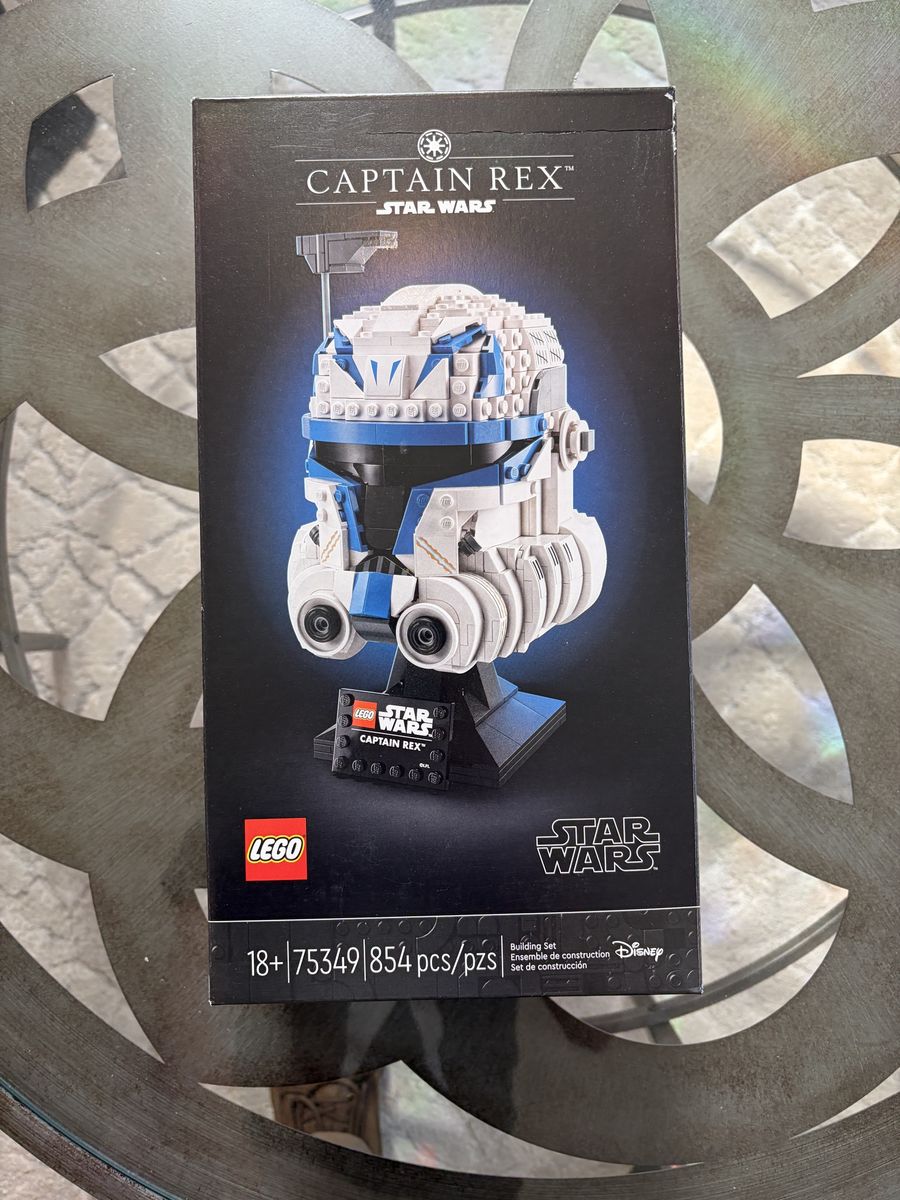 LEGO Star Wars Captain Rex Helmet (75349) - 854 Pieces Building Set, 18+