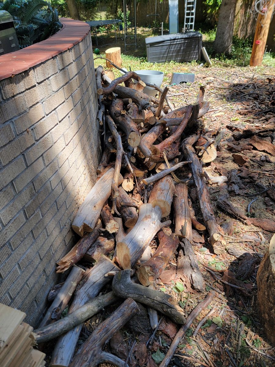 Main image 3