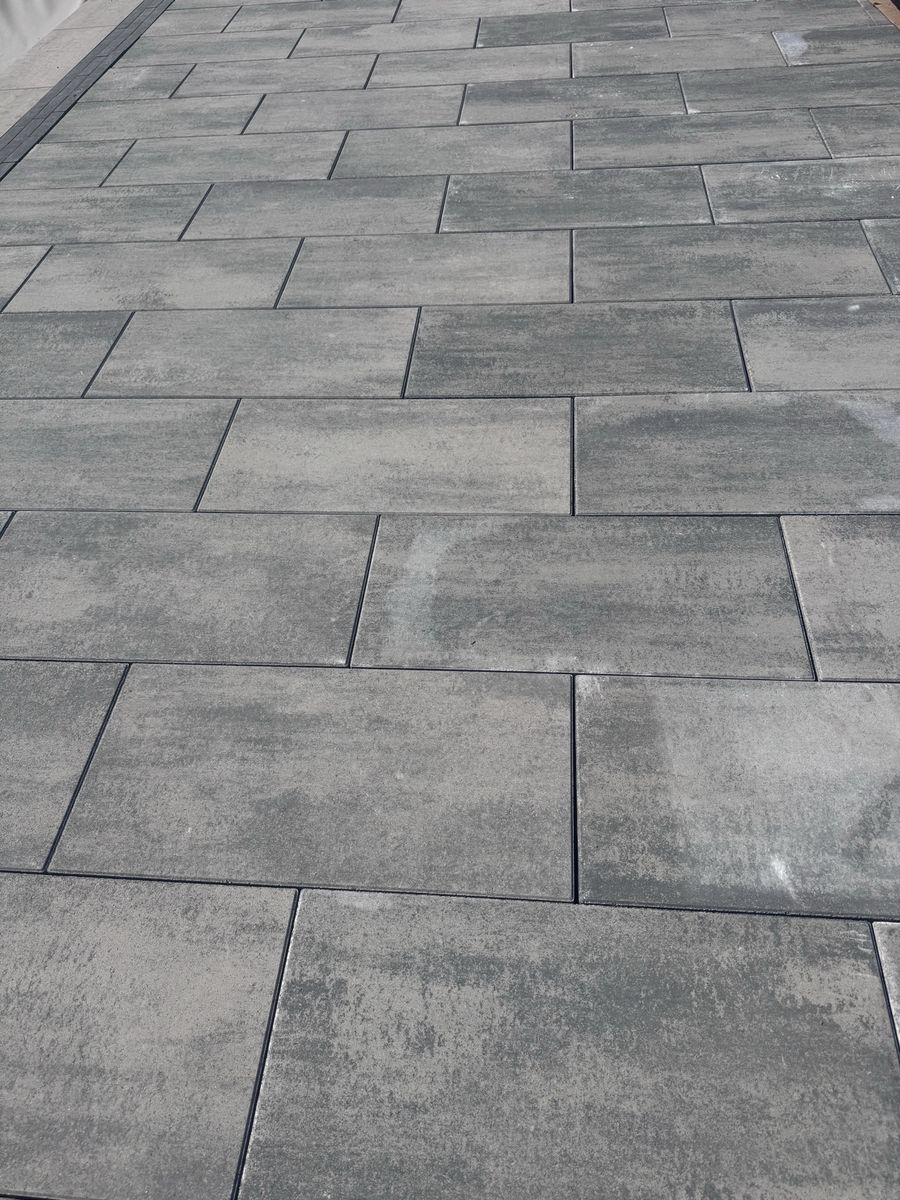 Techo-Bloc Sleek Paver HD Shale Gray Landscape Blocks