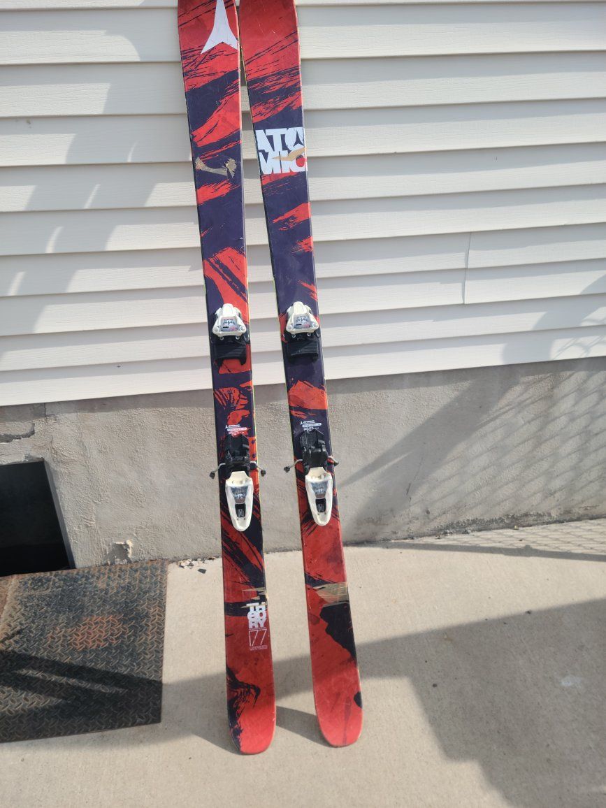 Atomic Theory Skis with Marker Bindings - 177 cm