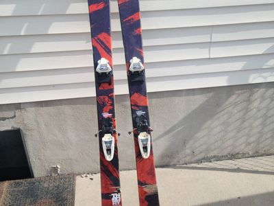 Atomic Theory Skis with Marker Bindings - 177 cm