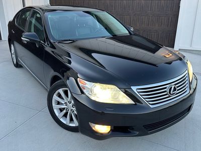 2010 LEXUS LS Base