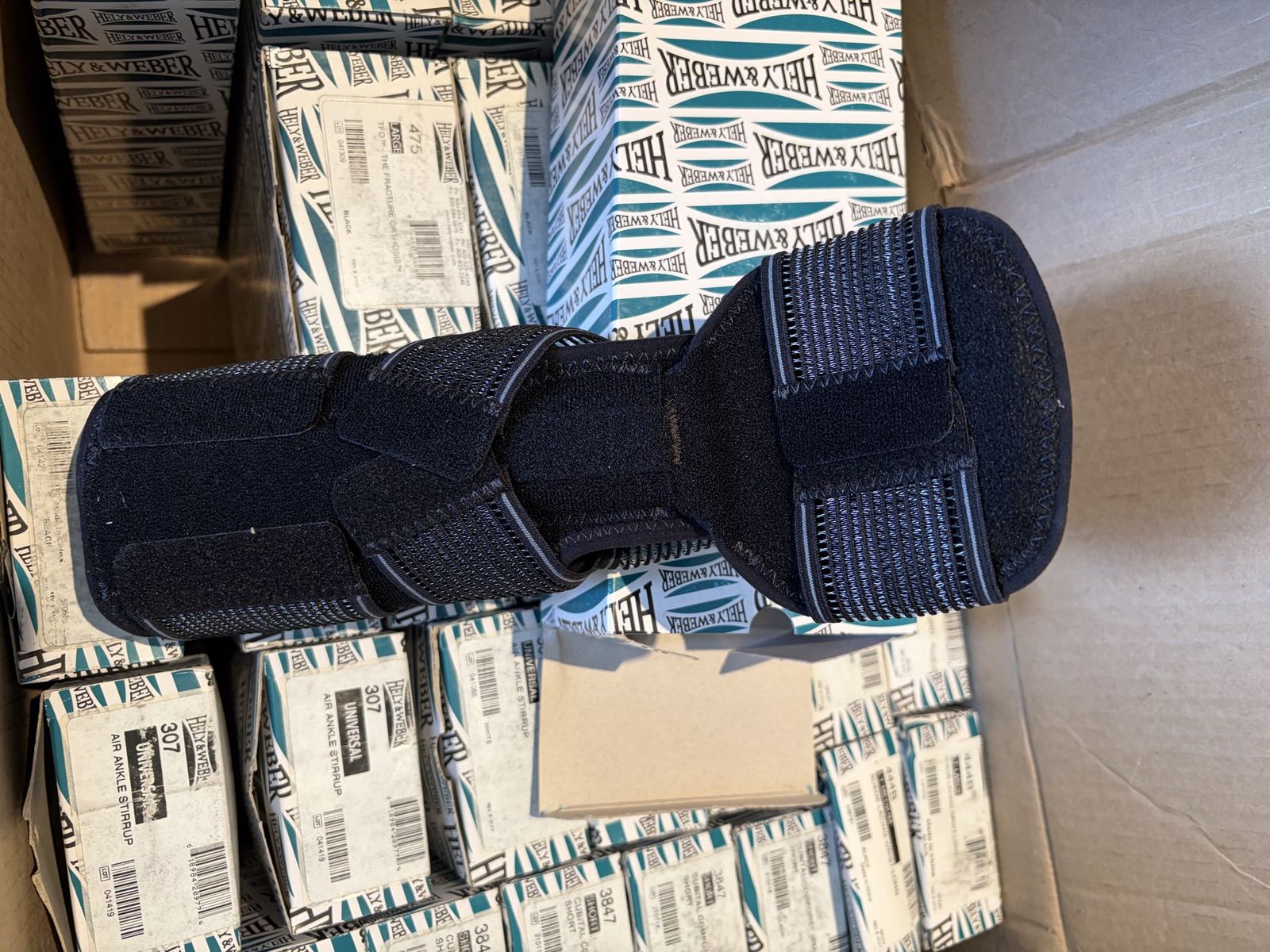 New Hely and Weber Wrist and Hand Brace