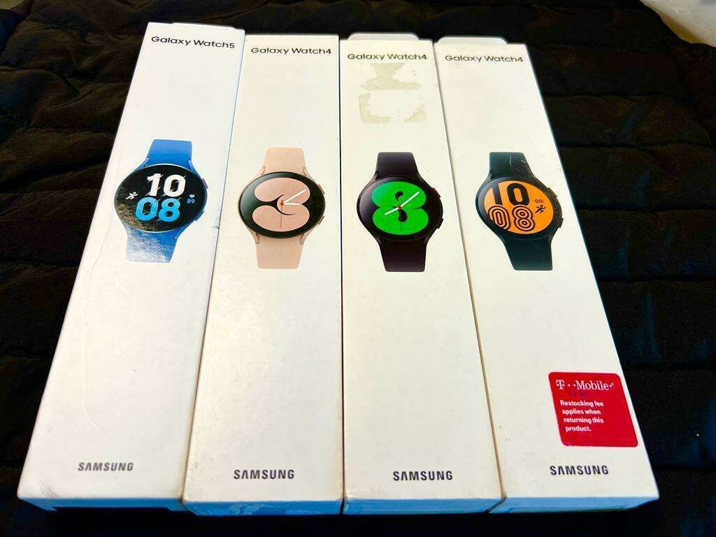 Brand New Samsung Galaxy Watches 4 and 5 in 3 colors Wifi and Cellular (Unlocked)