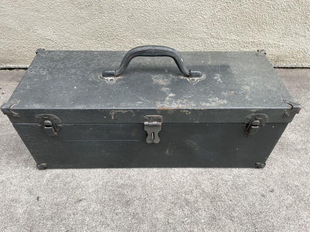 Vtg SK Hand Tool Box, Crinkle Finish