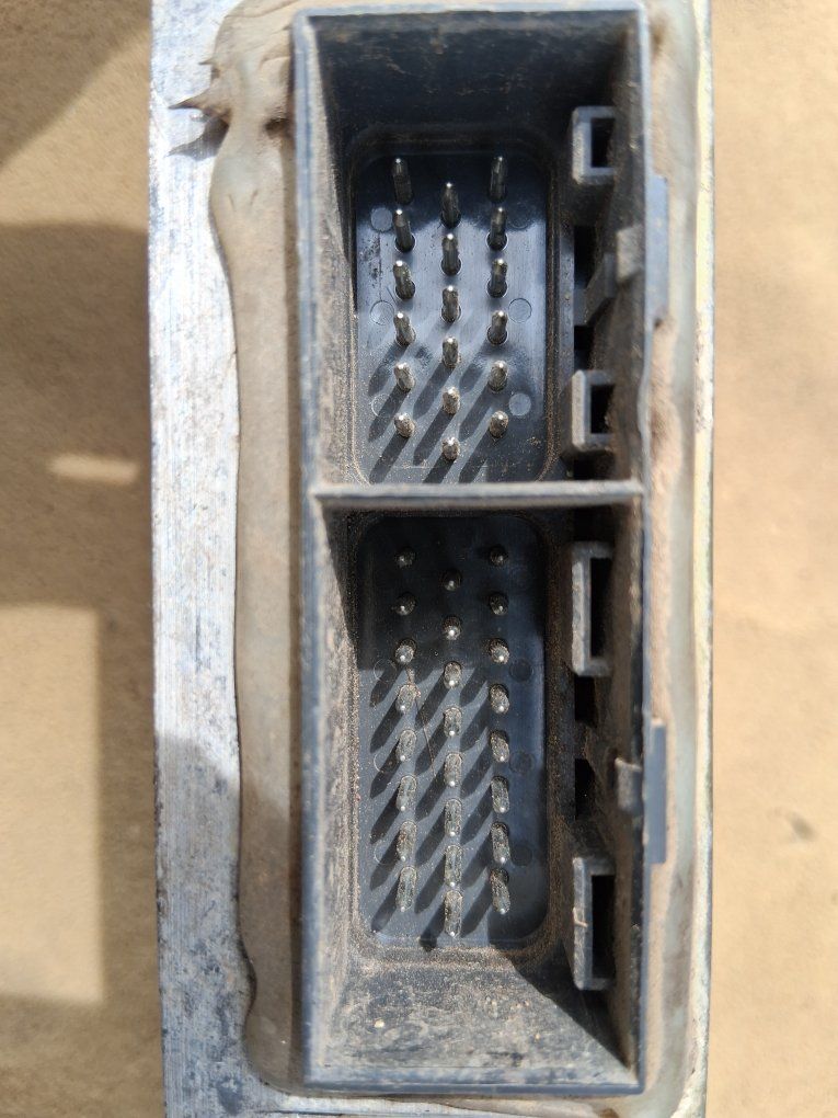 Main image 3