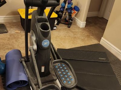 Reebok Exerplay Elliptical