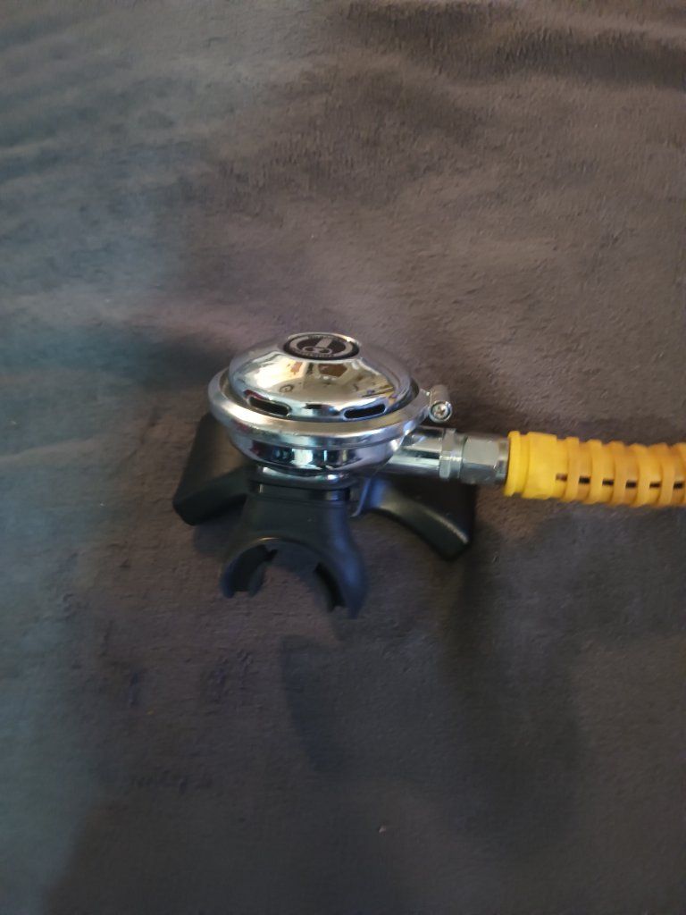 Main image 2