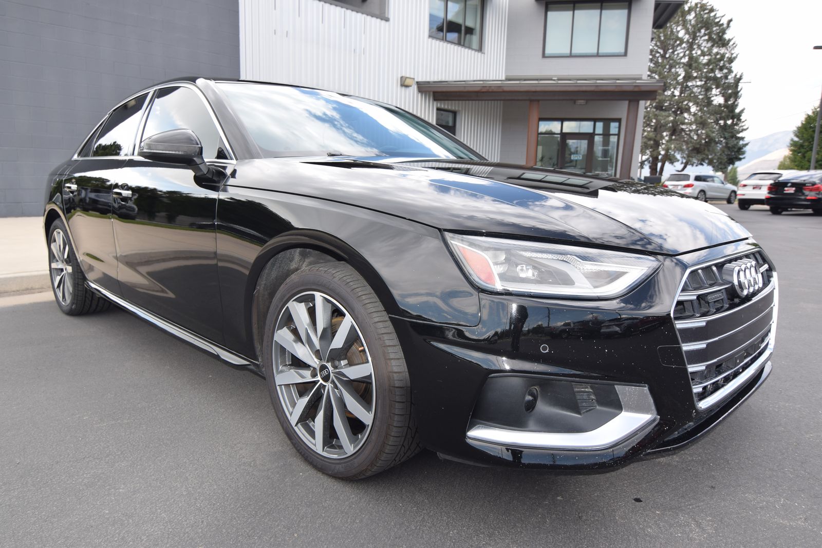 2021 Audi A4 quattro Premium 40 TFSI