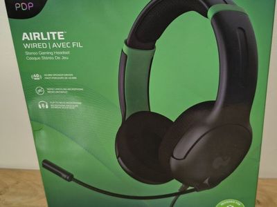 PDP Airlite Wired Stereo Gaming Headset for Xbox - 40mm Drivers, Noise-Cancelling Mic