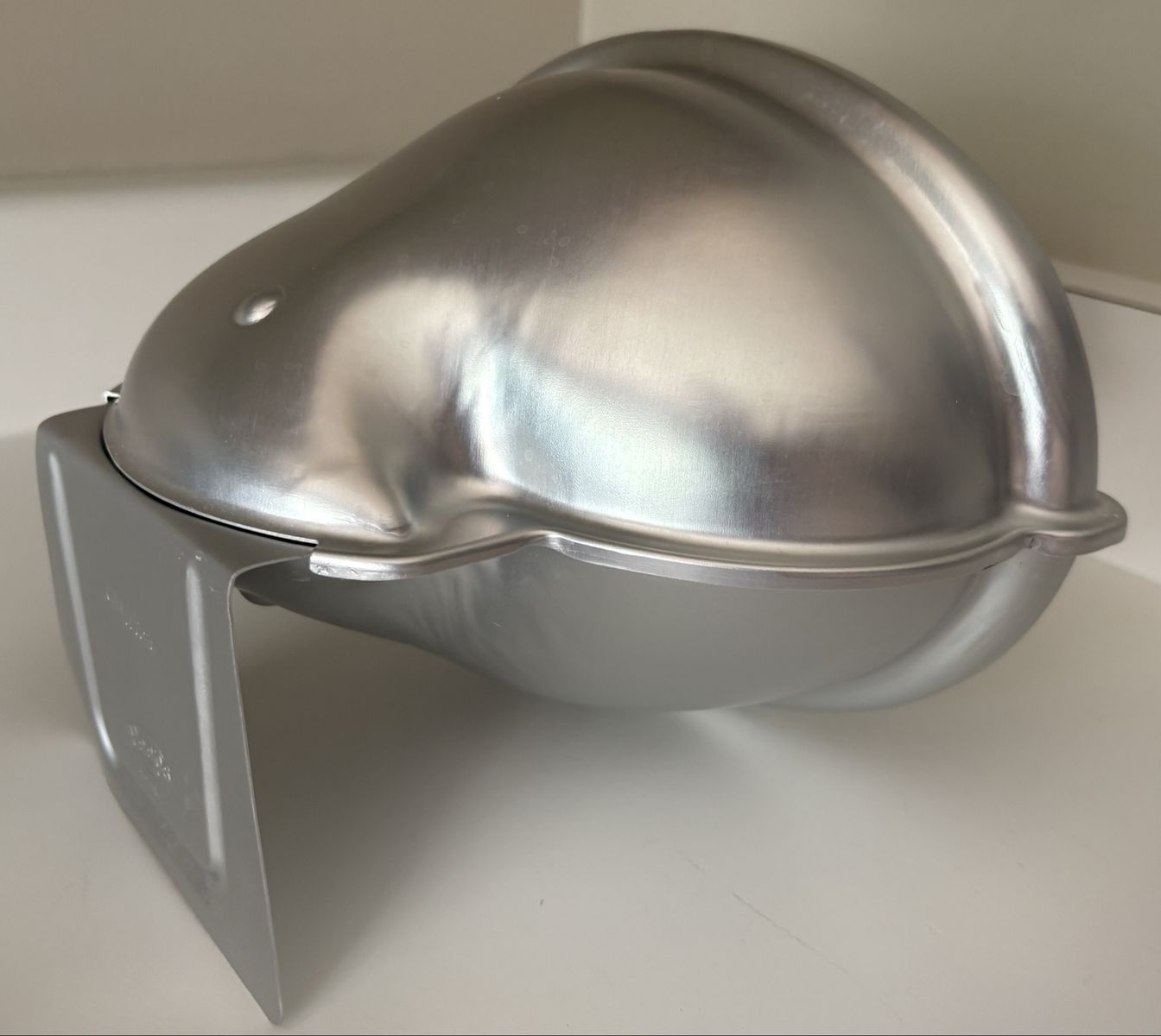 Main image 2