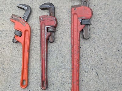 Pipe Wrenches