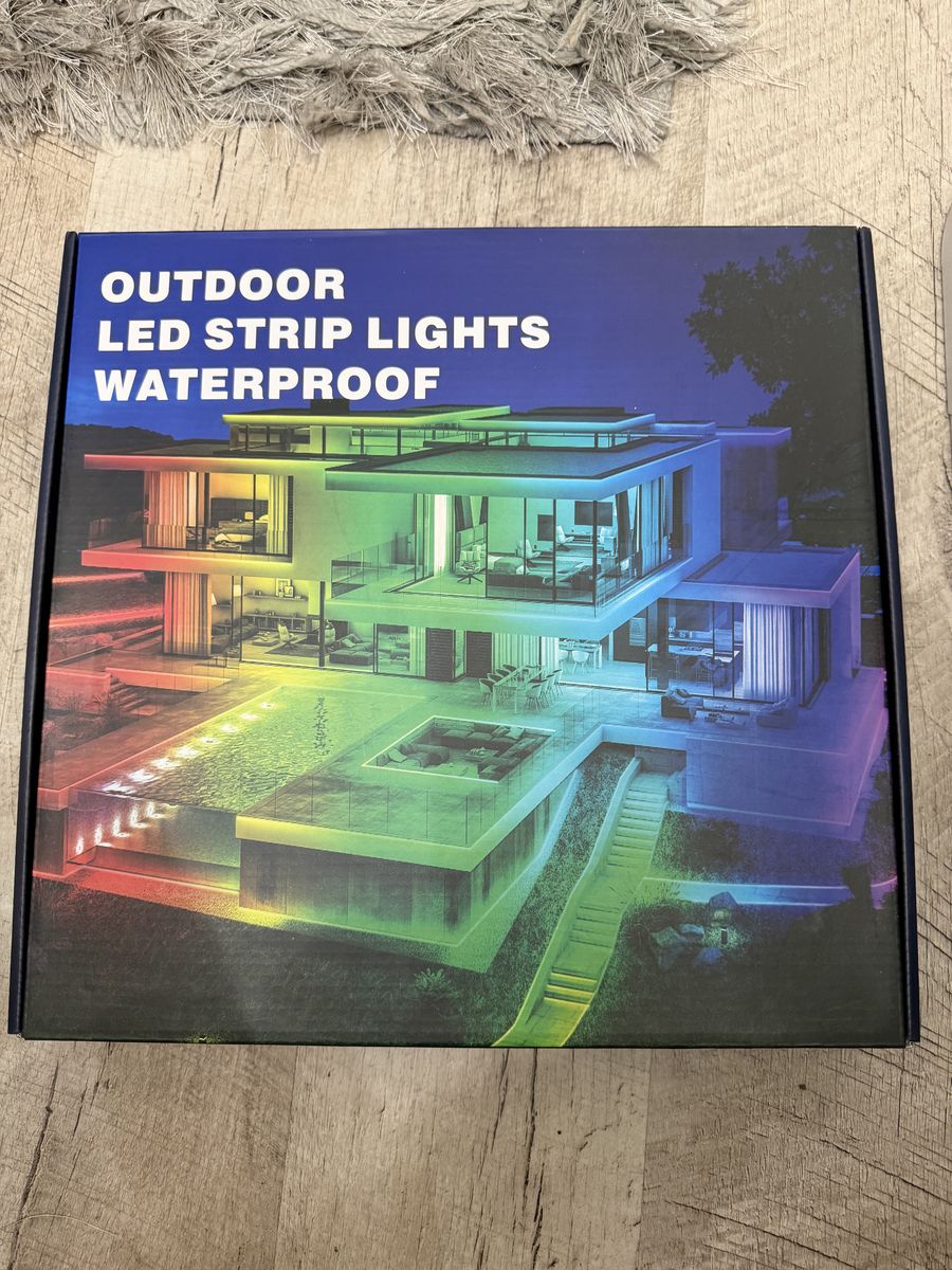 NEW 400 FT OUTDOOR LED WATERPROOF STRIP LIGHTS (10 AVAILABLE)