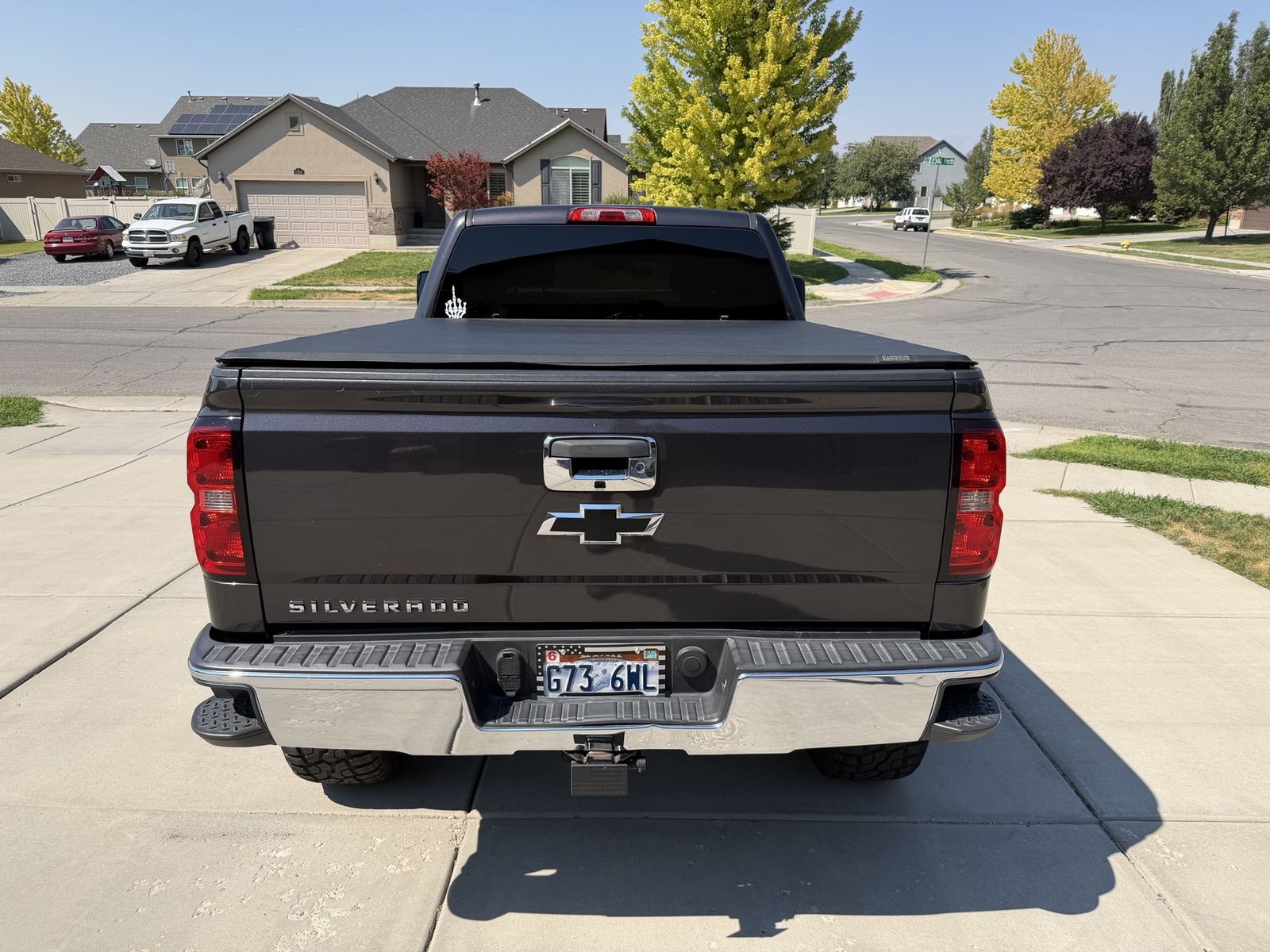 Main image 6