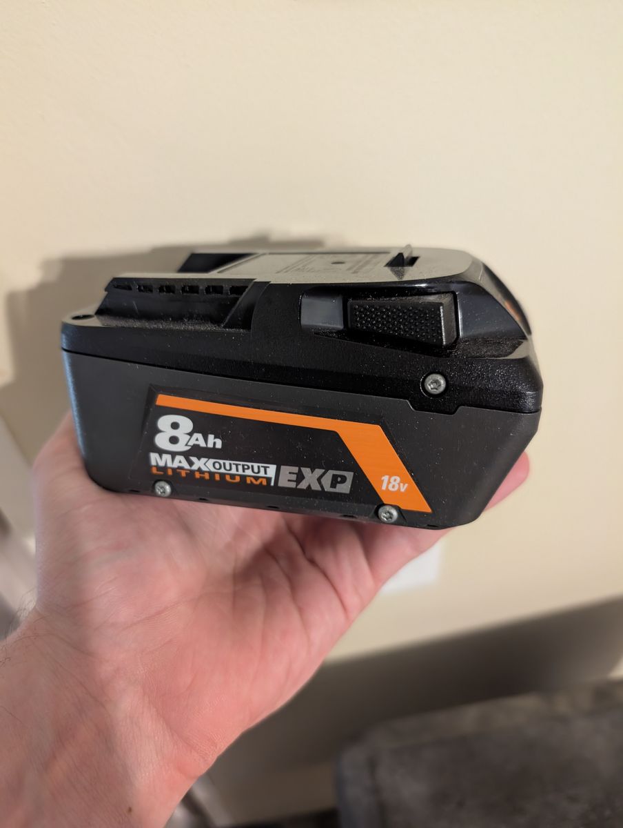RIDGID 18V 8.0 Ah MAX Output EXP Lithium-Ion Battery
