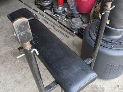 Gym bench + boxing punch + bars and weight