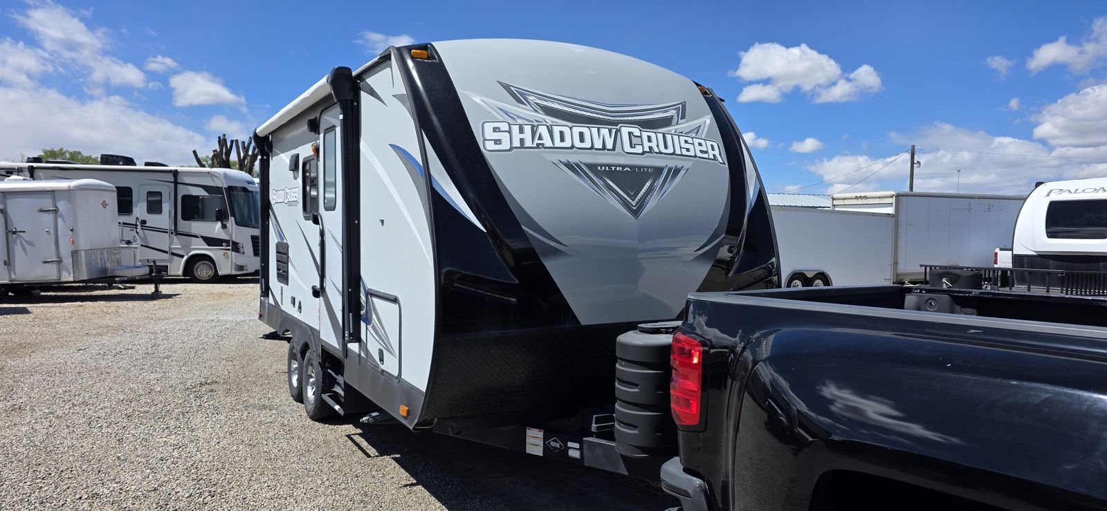 2019 Shadow Cruiser 193MBS – 23ft, 1 Slide, Sleeps 4, Lite trailer tow with your suv or small truck