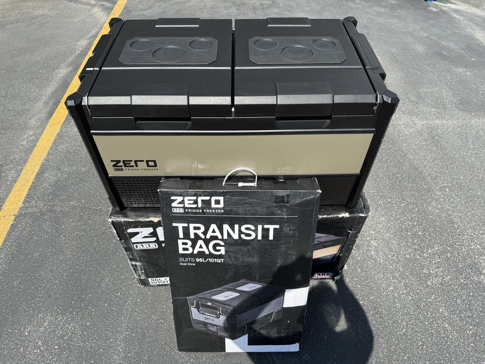 ARB ZERO 12V 101 Quart (96L) Dual Zone Portable Fridge Freezer with Transit Bag