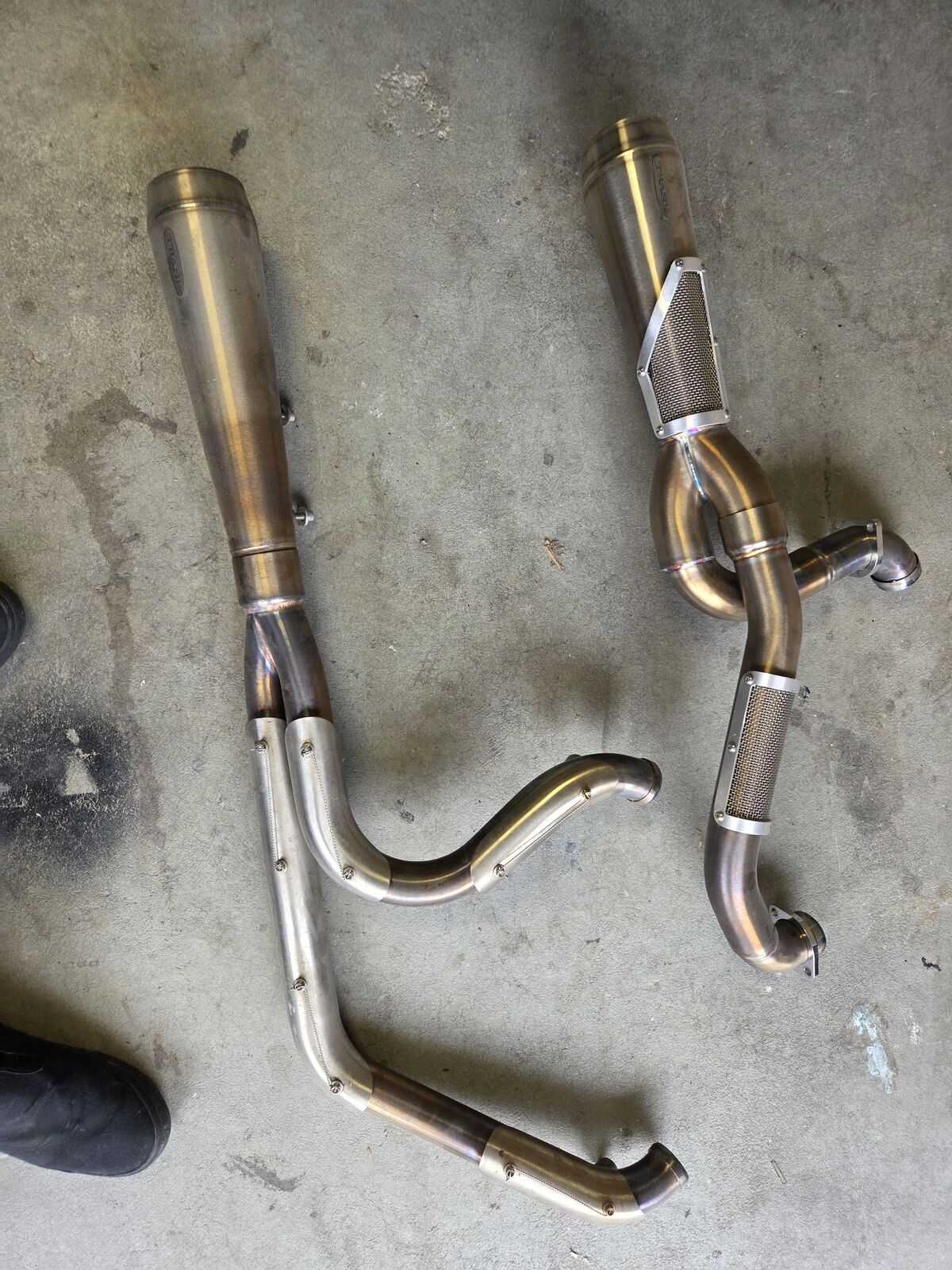 Harley davidson m8 models exhaust 2 different exhaust system 1000 each