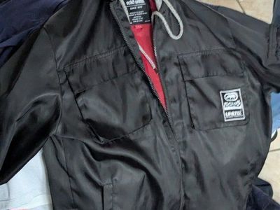 Eckō Unltd. Men's Black Hooded Bomber Jacket Size S with Red Lining