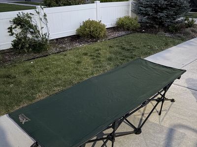 2 Foldable Camping Cots
