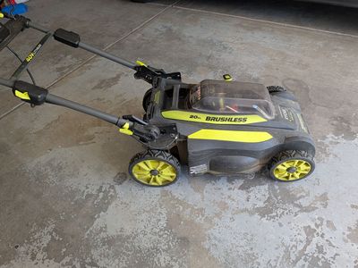 Ryobi 40V HP Brushless 20" Cordless Self-Propelled Lawn Mower with 6Ah Battery