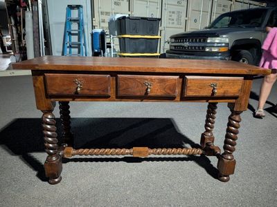 Stunning Geremia 54" Barley Twist Console Table- Don't Miss Out!