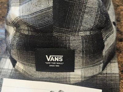 Men's/boys hats!