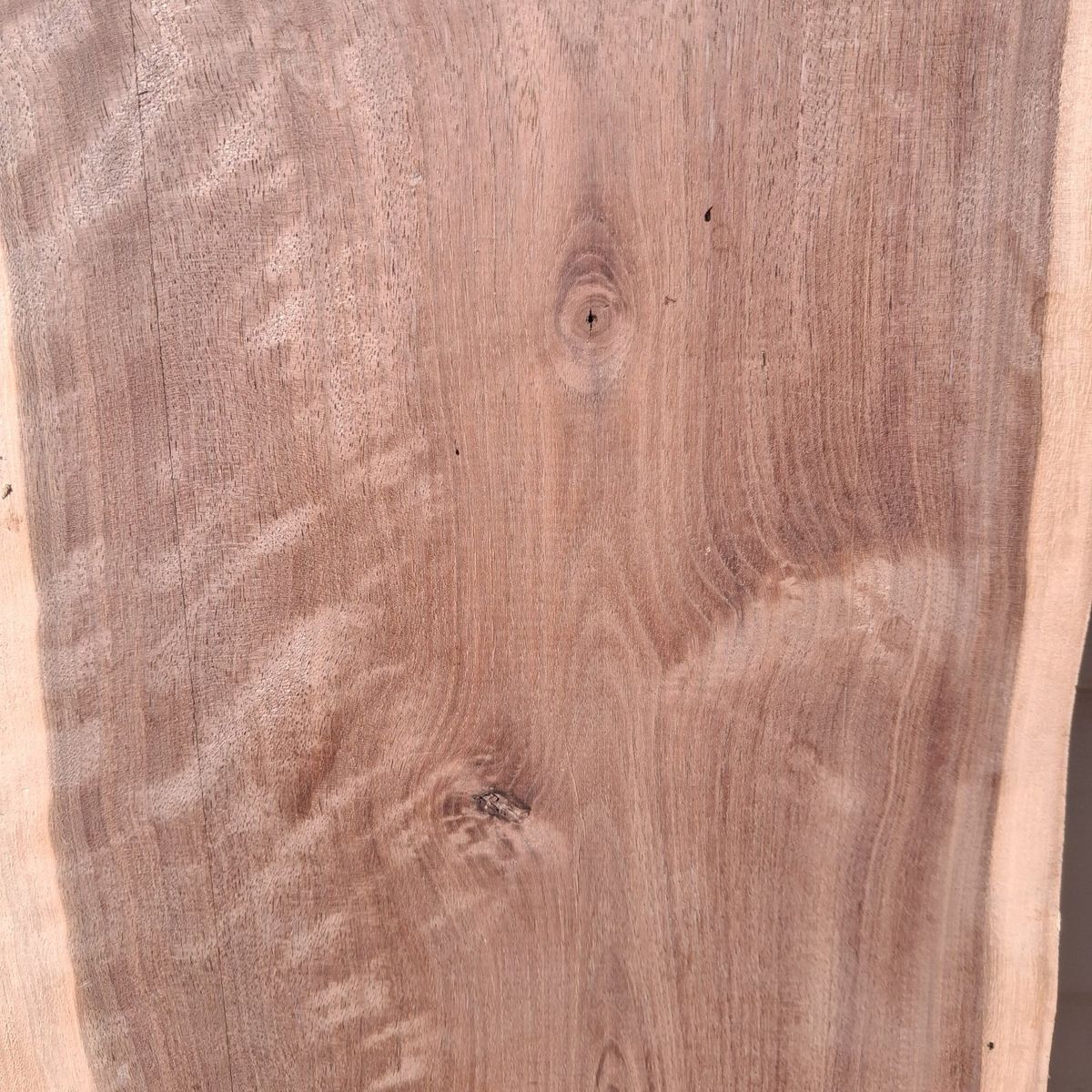 Black Walnut slabs (many) kiln dried $15 / b sq ft