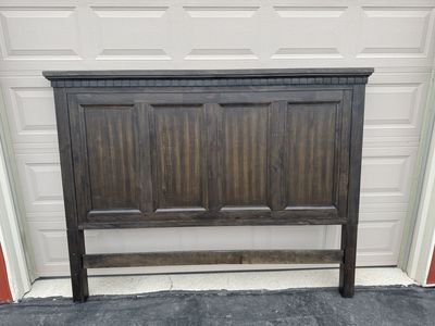 Rustic Wood King Size Headboard (New) Retails $380