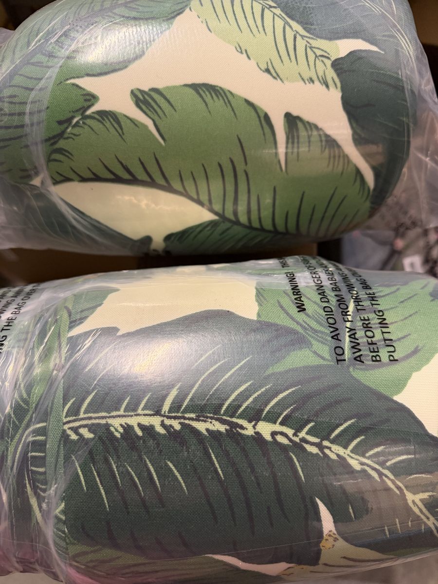 DYTXIII Outdoor Midback Patio Furniture Cushions - Palms Green (New)