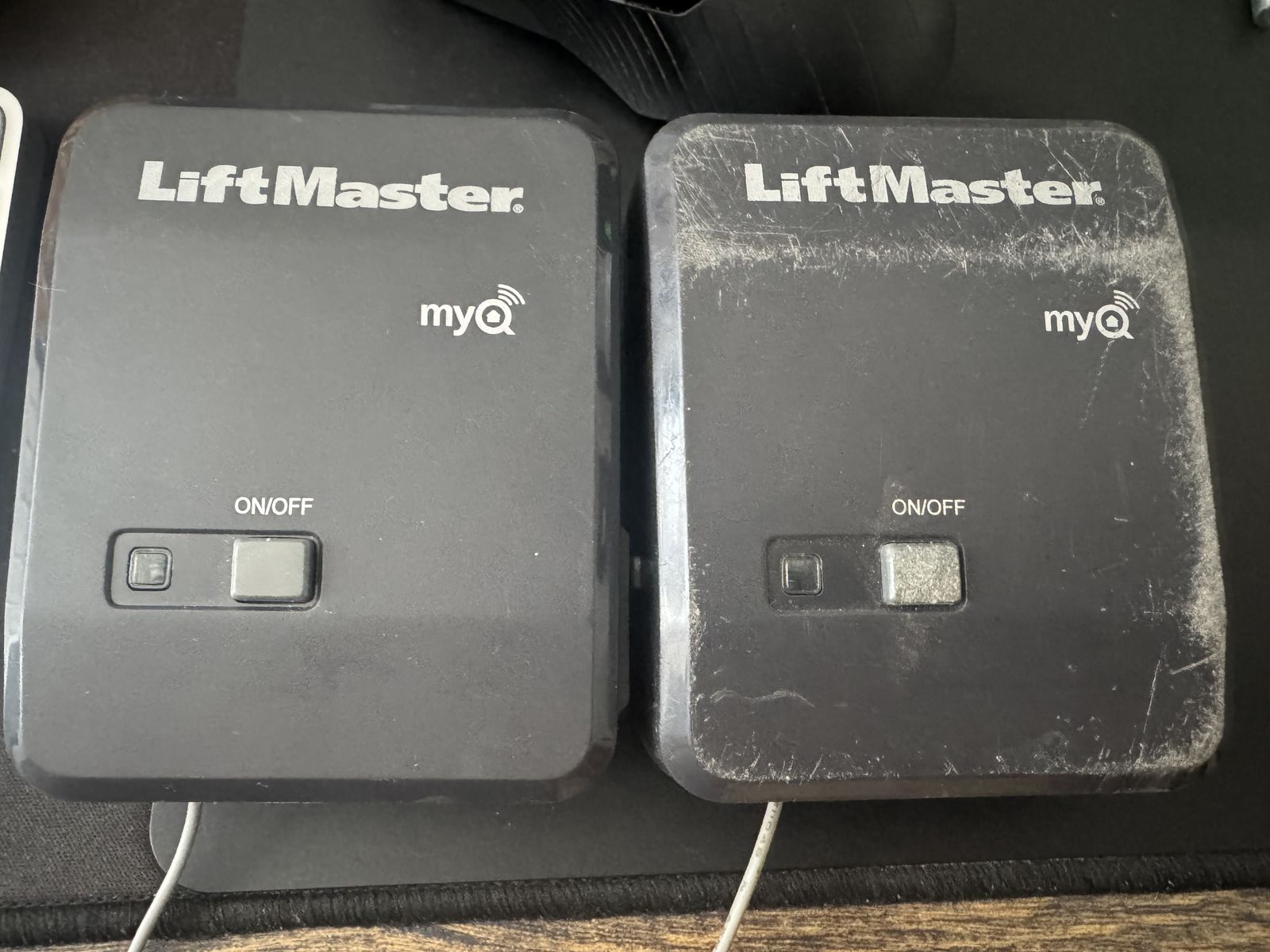 Liftmaster 825LM Outlet Control MyQ