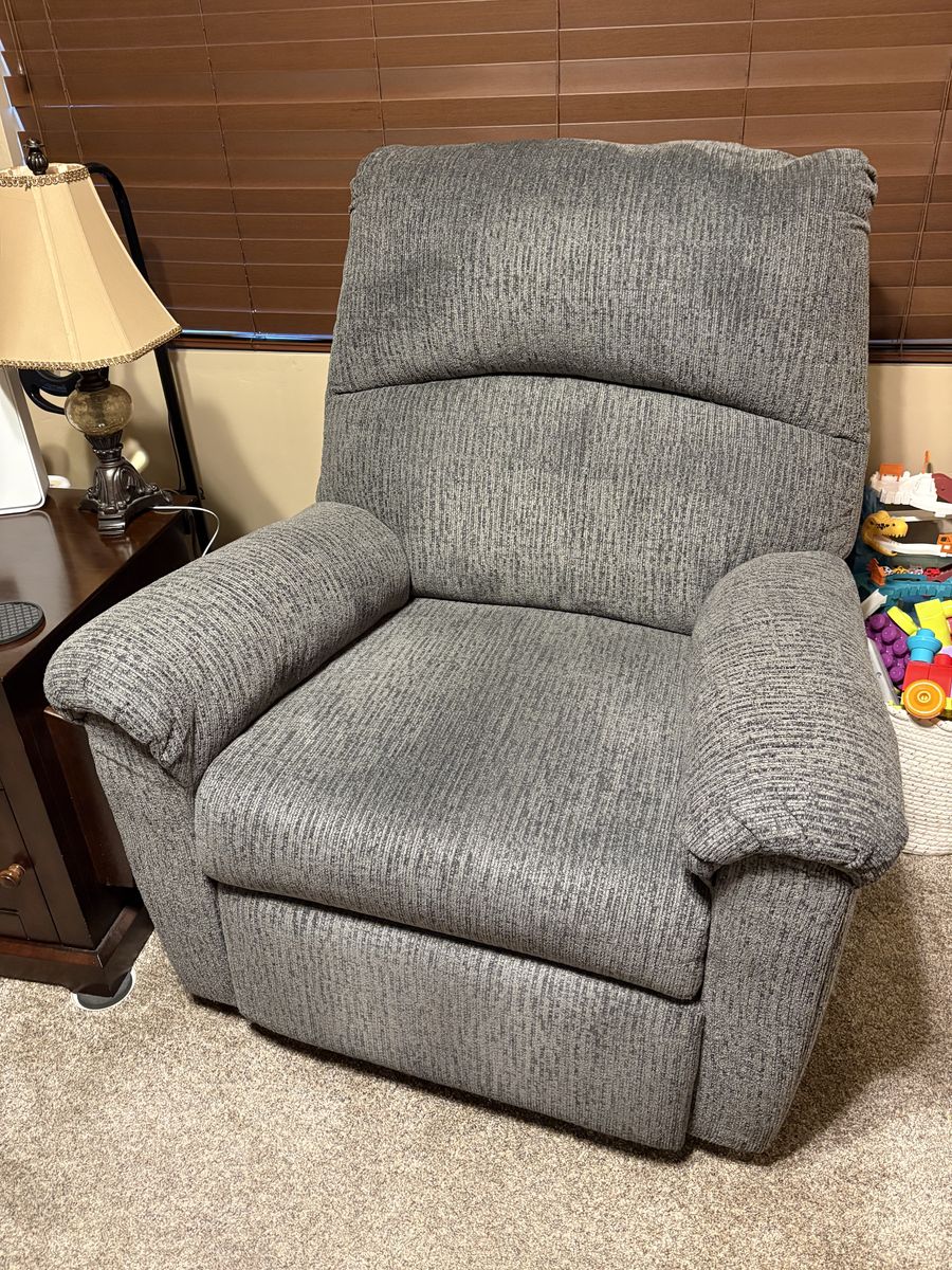 Powered Recliner