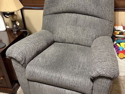 Powered Recliner