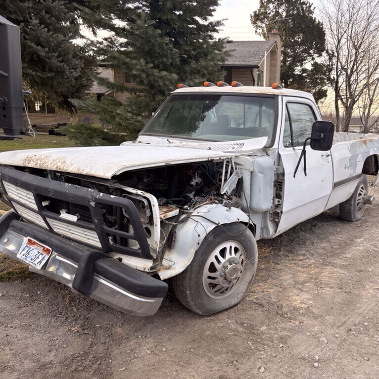 1992 Dodge RAM 350 LE