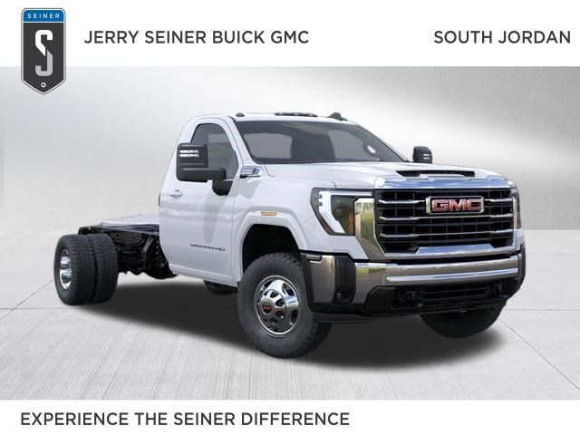 2026 GMC Sierra 3500HD CC SLE