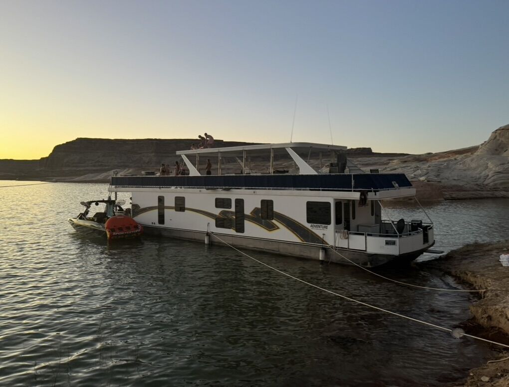 Antelope Point Marina - Bella Luna #5 (June 21-27)