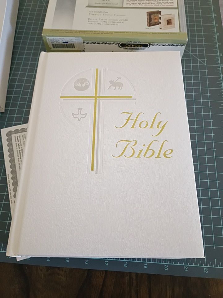 Catholic Holy Bible - Family Edition