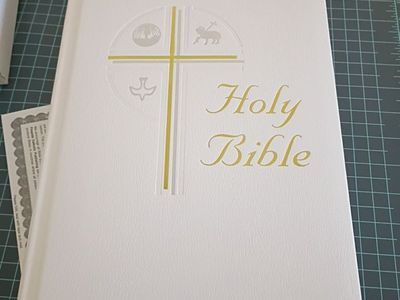 Catholic Holy Bible - Family Edition